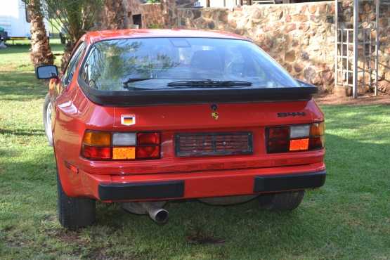 1988 Porsche 944 2.5