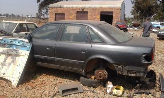 1990 Audi 500 SEL Stripping For Spares