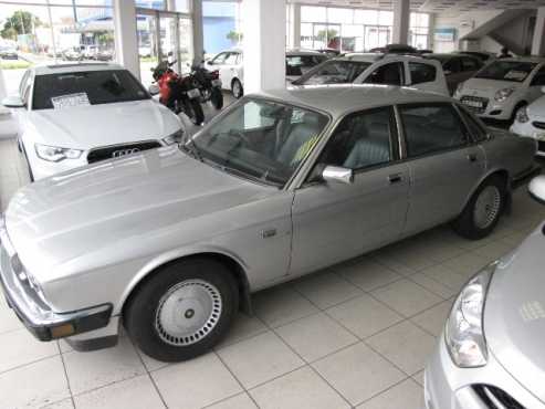1990 Jaguar XJ6 AT 4.0L
