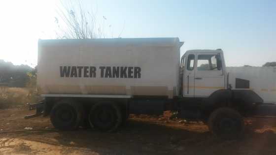 1991 RENAULT 18000LT 6X4 WATERTANKER.