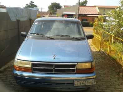 1992 Dodge Caravan V6 SE