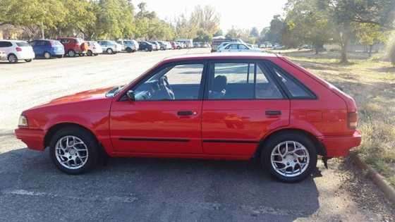 1994 Mazda 323 Hatchback