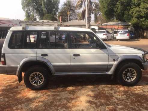 1994 Mitsubishi Pajero 3.0 V6