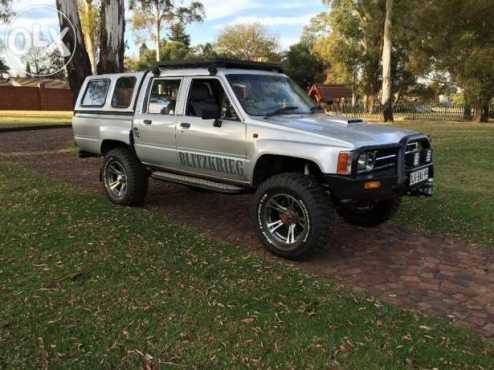 1994 Toyota Hilux Double Cab 4x4 V8 Lexus