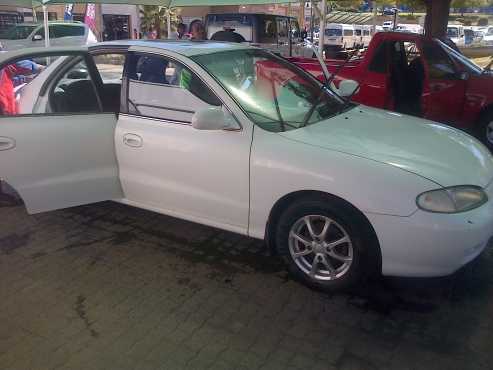 1995 Elantra 1.8 GLS - R45 000.00