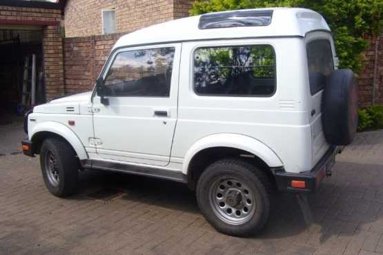1995 Suzuki Samurai SUV