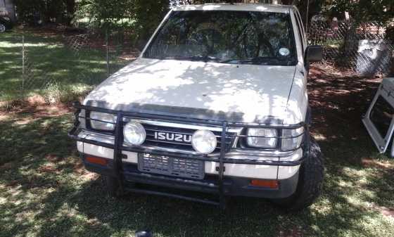 1996 isuzu kb 280 le For sale