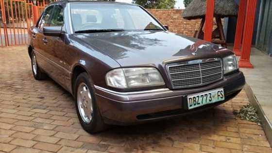 1996 Mercedes Benz C280 Elegance