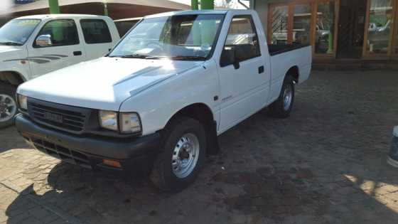 1997 Isuzu KB250D