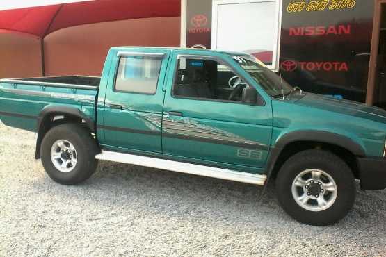 1997 Nissan Hardbody 3.0 V6 4x4 Double cab