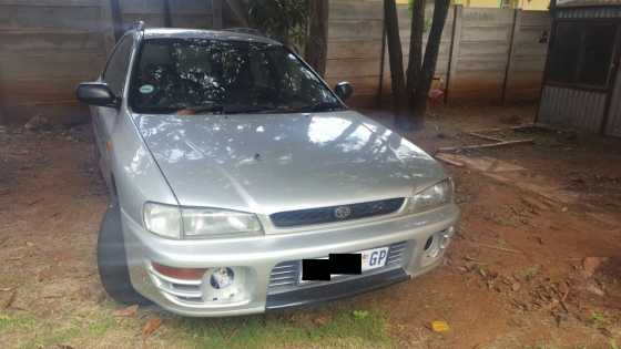 1998 AWD AT Subaru 2L 16V impreza station wagon