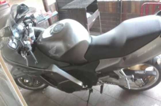 1998 honda blackbird 1100 xx for sale or to swap for a bakie