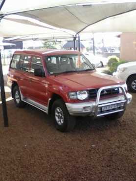 1998 Pajero 3.5 V6 Auto LWB