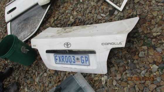 1998 Toyota Corolla bootlid