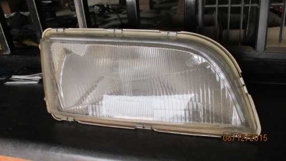 1998 Volvo V40 right headlight