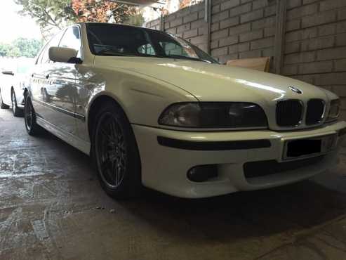 1999 BMW 540iM 6 speed manual