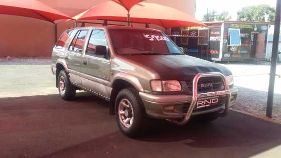 1999 ISUZU FRONTIER 320 V6 LX