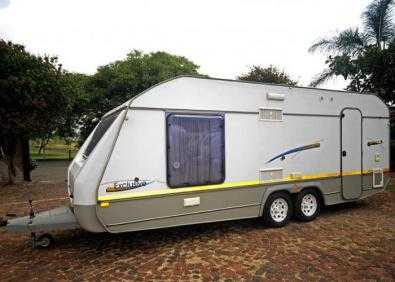 1999 Jurgens Exclusive Caravan Excellent Condition