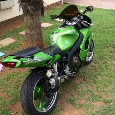 1999 kawasaki zx9R