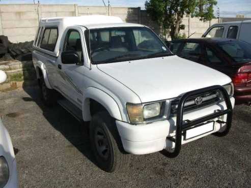 1999 Toyota Hilux 2.7i single cab bakkie