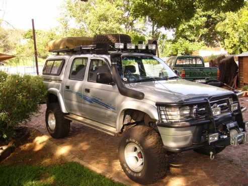 1999 Toyota Hilux DCab 4x4 Fully Equiped