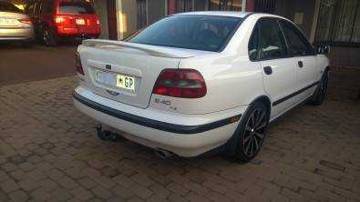 1999 VOLVO S40 T4