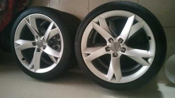 19quot Audi wheels with Continental tyres.