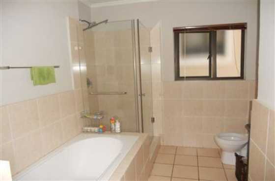 1Bedroom townhouse 2 rent in lyttelton manor for 1Feb near Gau station ground floor apartment