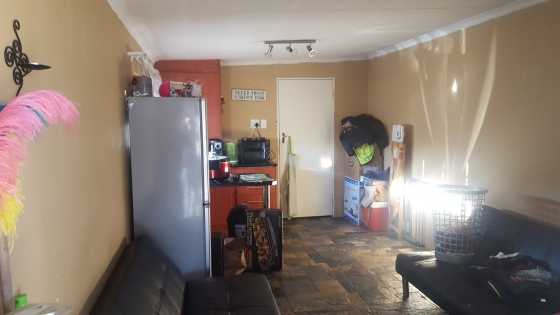 1bedroomBachelorsFlat