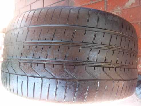 1xPirelli Pzero tyre 3153520,70 percent tread