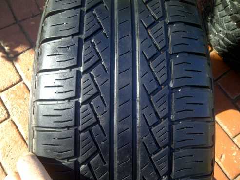 1xPirelli Scorpion STR tyre 2756517,75 percent tread