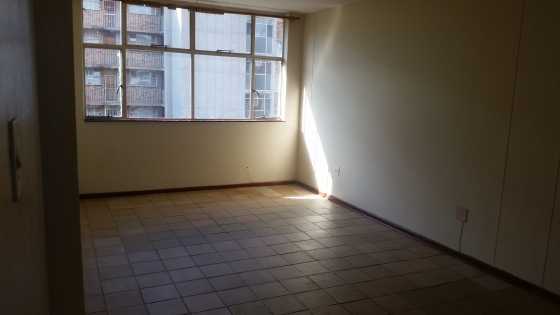 2 Bed apartment to rent