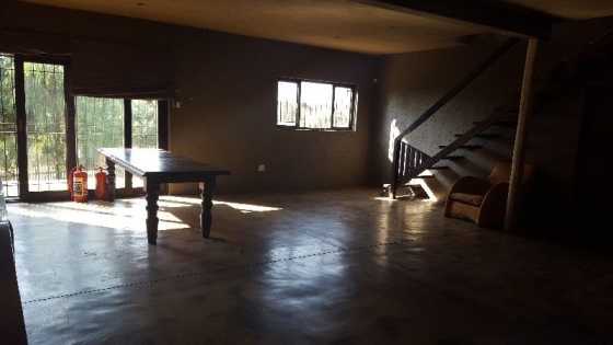 2 bed unit on pvt estate in Muldersdrift