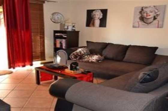 2 Bedroom 2 Bathroom Simplex in Lionsands, Mooikloof Ridge available immediately or 1 September