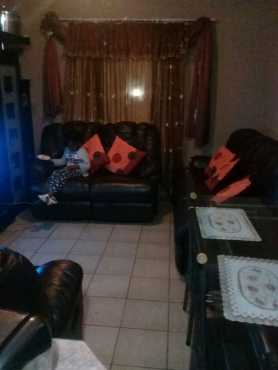 2 bedroom Apartment to Rent in Randfontein (West Porges)