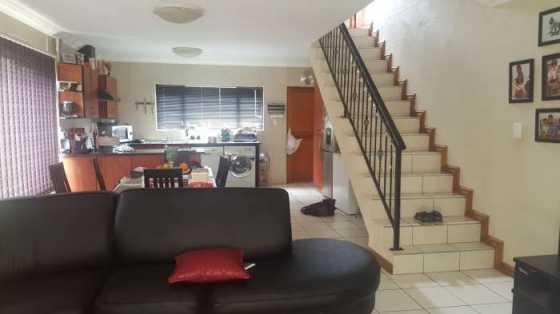 2 bedroom Duplex For Sale Kyalami