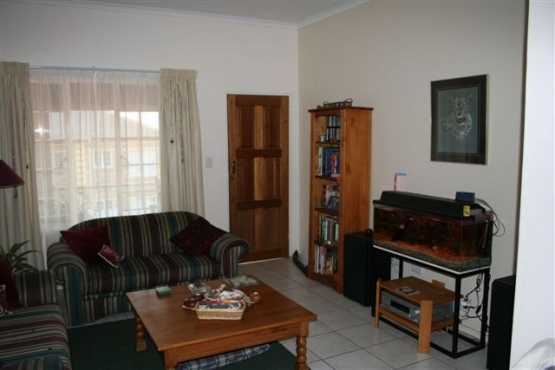 2 Bedroom flat conveniently situated in Midrand