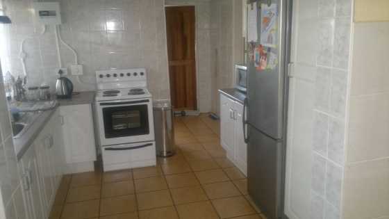 2 bedroom Flat for Rent Roodepoort (standalone)