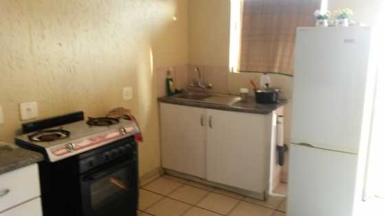 2 Bedroom flat for Sale Greenhills Randfontein