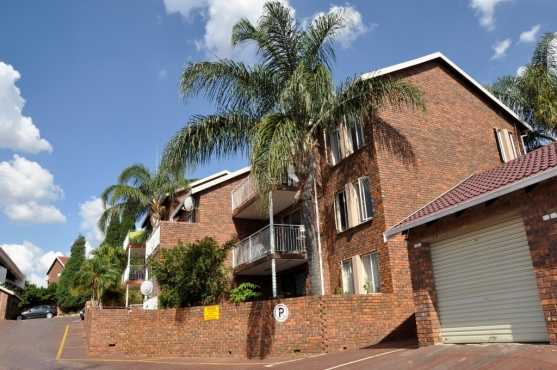 2 Bedroom Simplex in Moreleta Park, Pretoria East, Gauteng