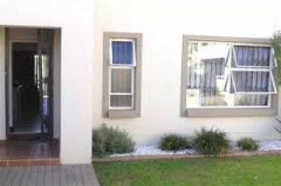 2 Bedroom Townhouse Henley-on-klip