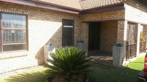 2 Bedroom Townhouse in Meyerton - Riversdale