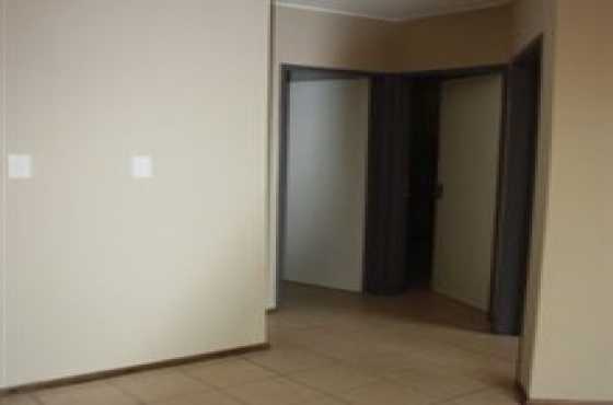 2 bedroom Townhouse in Springs for R3100