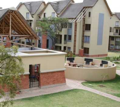 2 bedroom unit in 21Zambesi Estate Montana