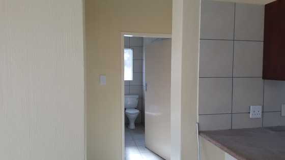 2 Bedroom Unit Town House Apartment to Rent at Garsfontein Area of Pretoria East