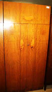 2 Door Wardrobe S022030C Rosettenvillepawnshop