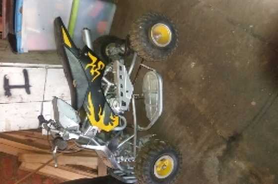 2 fourwheelers R3500