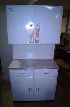 2 Piece Kitchen Cabinet S020314C Rosettenvillepawnshop