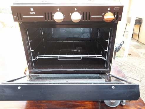 2 plate gas caravan oven