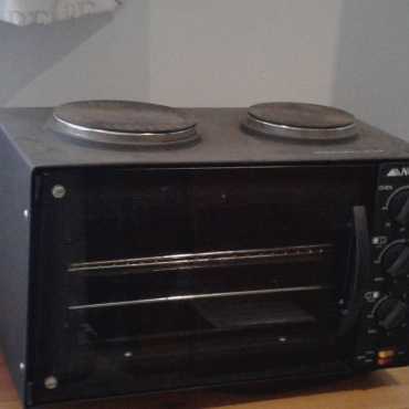 2 Plate stofe and oven FOR SALE